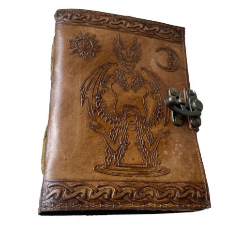 สีน้ำตาล