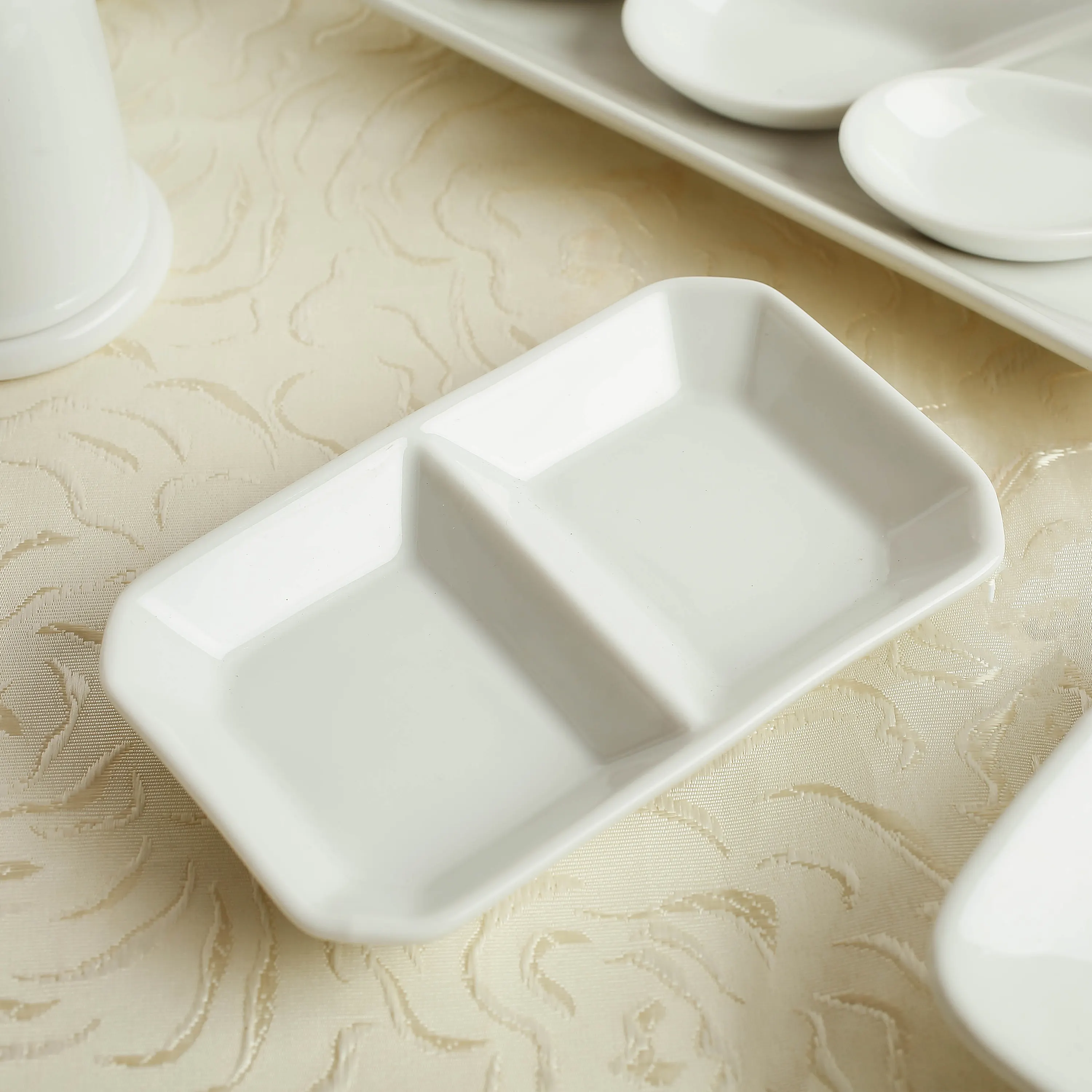 Tigela de condimentos para viet, oem 3.2 ''tigela de condimentos com compartimentos porcelana louças para hotéis e restaurantes de alta qualidade