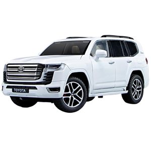 トヨタの効率的で耐久性のある車を販売する家族向けの都市型運転と週末の休暇に最適 - Product Image 1