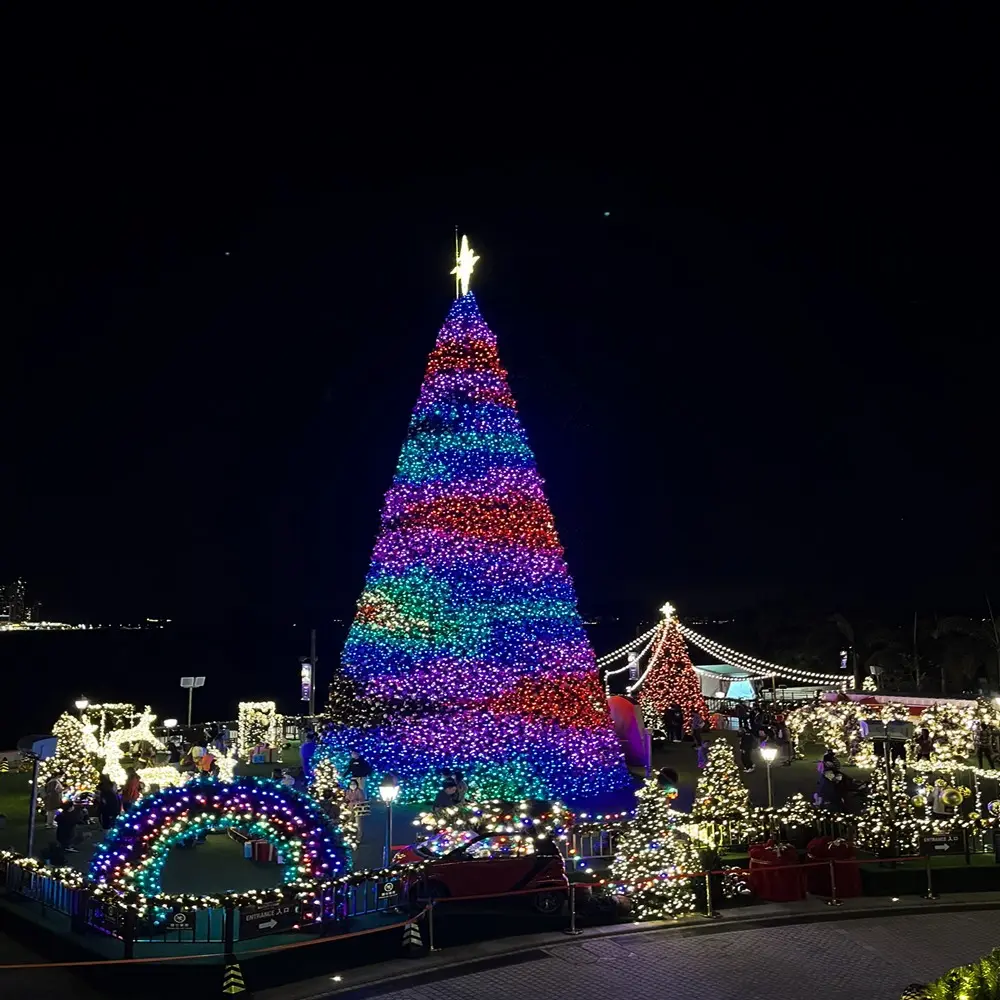 الرسوم المتحركة أدى برمجة عيد الميلاد Lightshigh جودة الإضاءة عزر 3D في الهواء الطلق العملاقة كشكش العام الجديد شجرة عيد الميلاد
