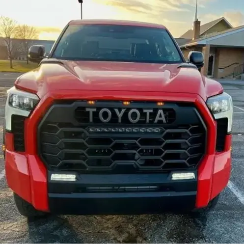 AUTÉNTICO 2023 Toyotas Tundras TRD-Pro Hybrid Truck Car con 50km