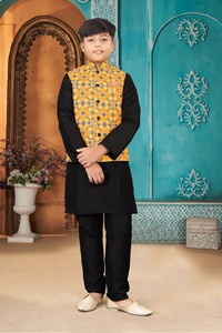 新款Kurta设计高品质时尚儿童Shalwar Kameez 2023