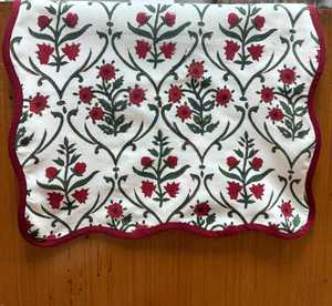 Rubinrot und Smaragdgrün Indischer Blumen hand block Gedruckt Baumwoll tuch Vintage Mid-Century Modern Home Decor - Product Image 1