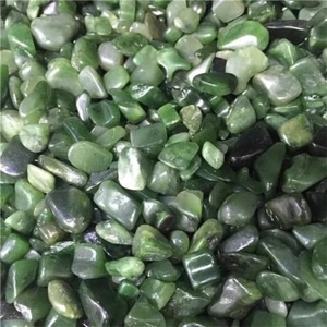 Toptan en kaliteli nefrit yeşim eskitme taşlar doğal cilalı yeşil kristal şifa takla taşlar taş kalem - Product Image 1