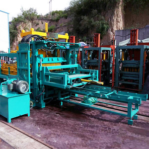 Máquina de fabricación de bloques y ladrillos automática, Máquina manual de fabricación de ladrillos de carretera hueca de 4 pulgadas, a la venta, a la venta - Product Image 1