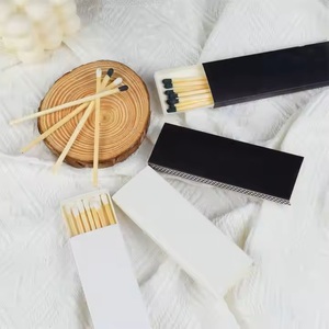 Mum aydınlatma için kutuda markalı Logo emniyetli kibritler çok renkli uzun çubuklar - Product Image 3