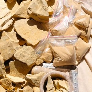 Üst satıcının % 100% doğal kalsiyum bentonit kil tozu cilt bakımı için Montmorillonite malzeme yüz maskesi Multani Mitti yüz - Product Image 1