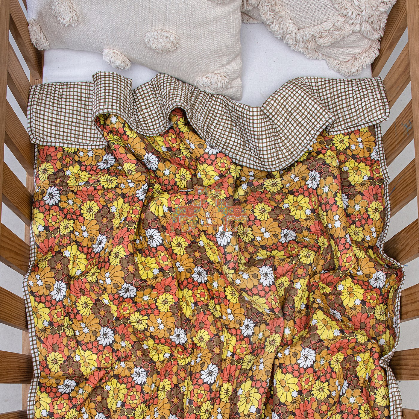 สีเหลือง