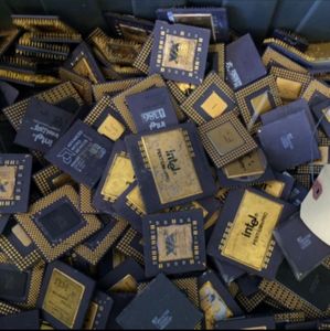 AFFORDABLE HIGH YIELD GOLD RECOVERY CPU CERAMIC <strong>PROCESSOR</strong> SCRAPS/Ceramic CPU Scrap/ <strong>COMPUTERS</strong> PENTIUM PRO SCRAP - Product Image 5