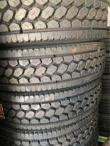 TECH高品質TBRヘビーデューティーライトトラックタイヤ11R22.511R24.5タイヤ295 75 22.5