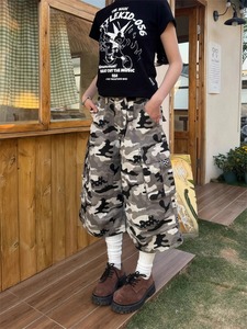 女式多口袋白色迷彩七分裤男女通用风格宽腿小腿长裤女高腰长裤