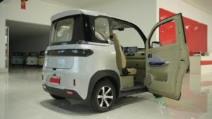 ミニキャビンカー2025 EEC電気スマート車両4席付き多機能機器 - Product Image 6
