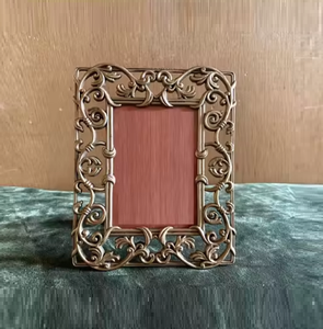 Top Selling Metal Decorative <strong>Photo</strong> <strong>Frame</strong> in Gold Finished Attractive <strong>Design</strong> <strong>2025</strong> Arrival <strong>Photo</strong> <strong>Frame</strong> Direct Factory Sale - Product Image 2