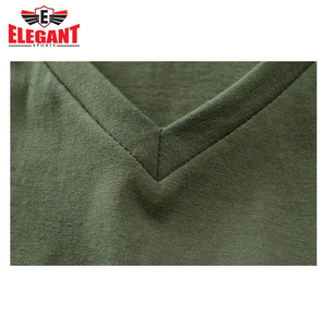 Gündelik giyim son moda % 100% pamuk erkek özel baskılı V yaka özel kalite T shirt zarif spor
