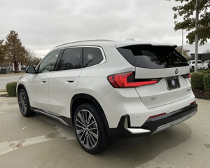 XDrive28i X1 BMW พร้อมระบบนำทางและรถพวงมาลัยซ้ายสีขาว AWD & รถขับด้านขวา2023คันพร้อมระบบนำทาง - Product Image 6