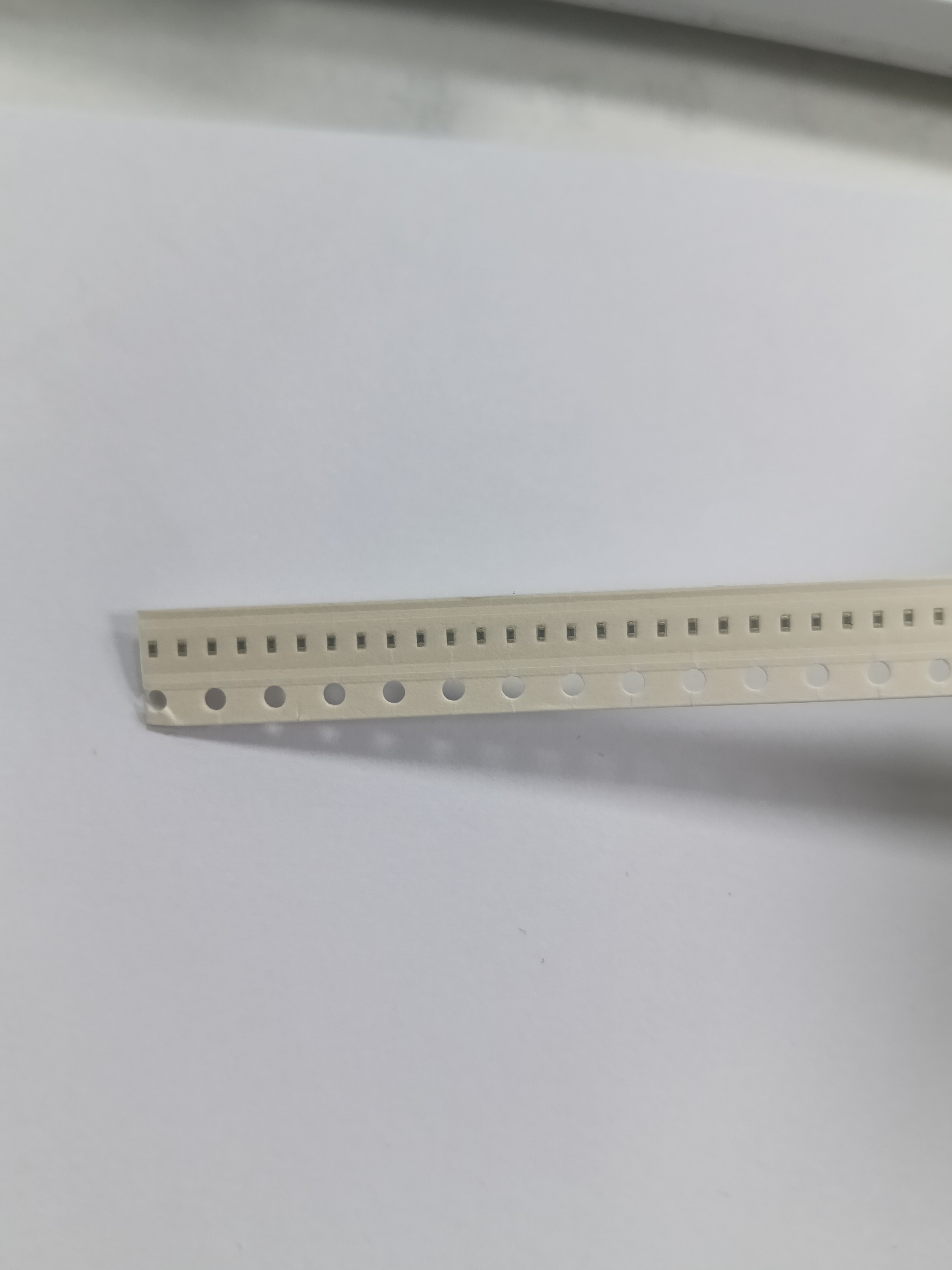 GRM1555C1H101GA01D