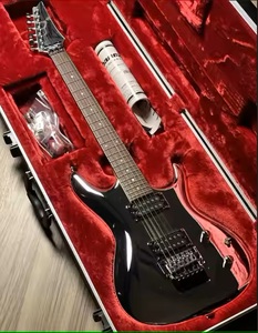 NEW JS3CR Joe Satriani Signature Silver 6 <strong>String</strong> RH Electric Guitar <strong>with</strong> Case READY TO SHIP - Product Image 2