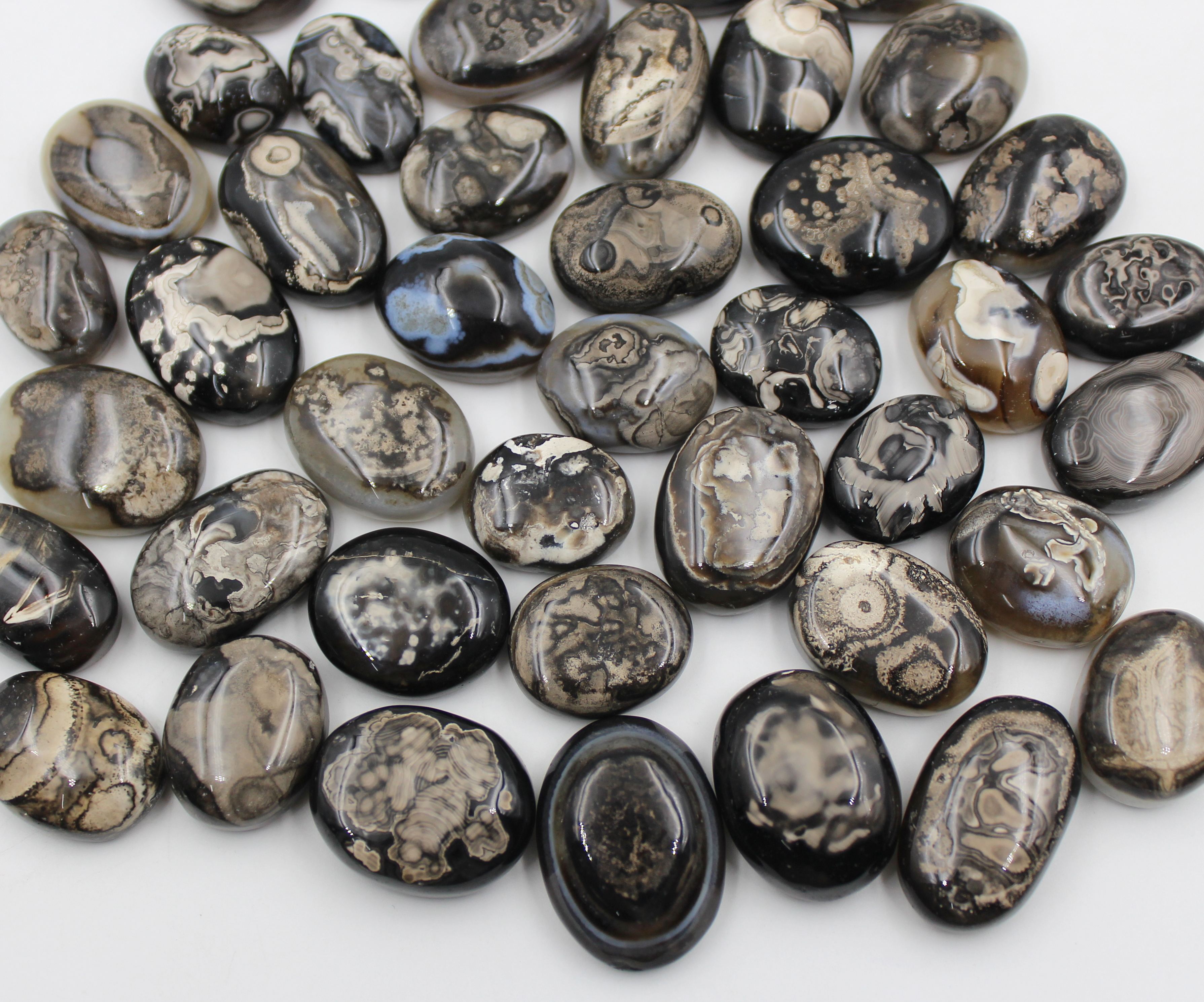 เช่นเดียวกับภาพ