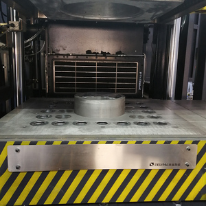 Sistema servohidráulico automático fácil de operar arriba y abajo Máquina de moldeo por disparo Motor de importación Maquinaria de fundición de metal - Product Image 5