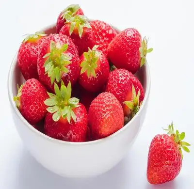 فراولة مجمدة من مصر حلوى لينة فراولة طازجة وشهية للبيع بسعر منخفض