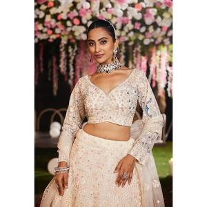 <span class=keywords><strong>2025</strong></span> <span class=keywords><strong>lehenga</strong></span> choli הודי בוליווד חתונה מסיבת חתונה ללבוש pakmian