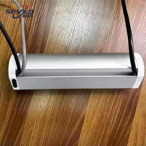 Abrazadera de enchufe múltiple en la toma de corriente de mesa con clip Móvil Oficina Hotel Construido en el enchufe del puerto del cargador USB