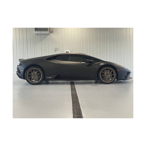 למבורגיני aventador lp 700-4 עם כונן קבוע כל גלגל מנוע V12 פרימיום