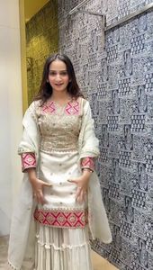 <strong>New</strong> <strong>Designer</strong> Traditional Ethnic Top and Plazzo Salwar Kameez Party Wear With Sequence Embroidery Wholesale at Low Price