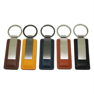 Bán Buôn Cá Nhân Thiết Kế Quà Tặng Khắc Tên Trống Keyring Móc Chìa Khóa Xe Thương Hiệu Logo Kim Loại PU Tùy Chỉnh Da Keychain - Product Image 1