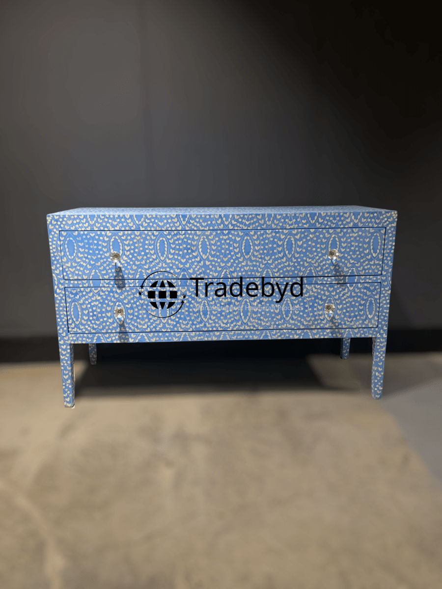 Available in different Colors