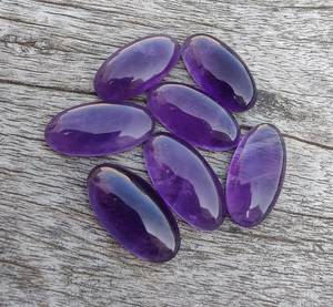 Doğal ametist büyük Oval şekil Cabochon düz geri kalibre Beda şekil AAA + kalite taşlar, tüm boyutları mevcuttur. - Product Image 3