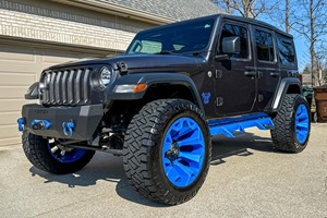 En iyi şimdi 2018 j-eep Wrangler sınırsız spor 4x4