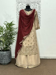 Yüksek talep üzerine yeni tasarımcı tam dikiş kurti-plazzo iplik ve dizi iş tasarımcısı Salwar Kameez ile Set sunulması - Product Image 4
