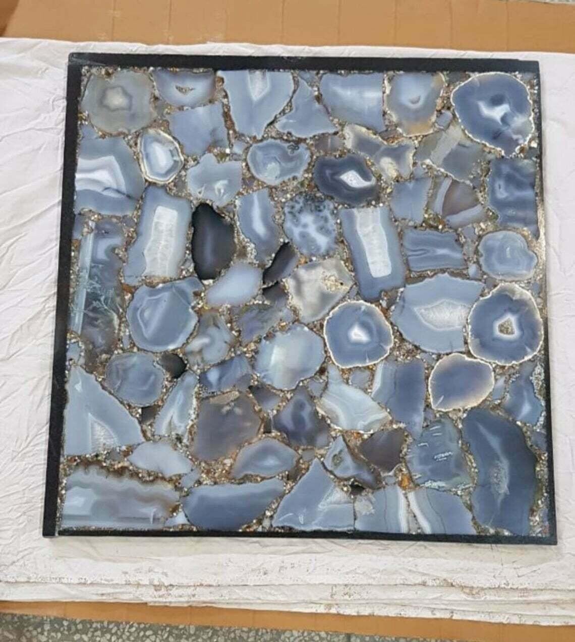 ตามที่แสดงในภาพ