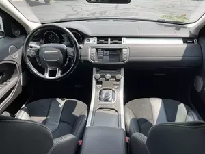 2015年ランドローバーレンジローバーEvoqueピュアプラスAWDターボエンジンダークレザーシート左ステアリングダークインテリア - Product Image 5