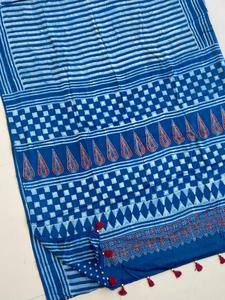 เสื้อวิ่งพิมพ์ลาย ajrakh ทำจากผ้าไหม Saree Shatin เสื้อวิ่งแต่งลายสไตล์อินเดีย - Product Image 4