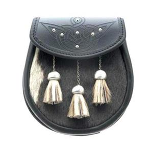 Yeni varış yüksek kalite Made yarı elbise Sealskin <span class=keywords><strong>Sporran</strong></span> 3 püsküller v şekli ile zincir kemer