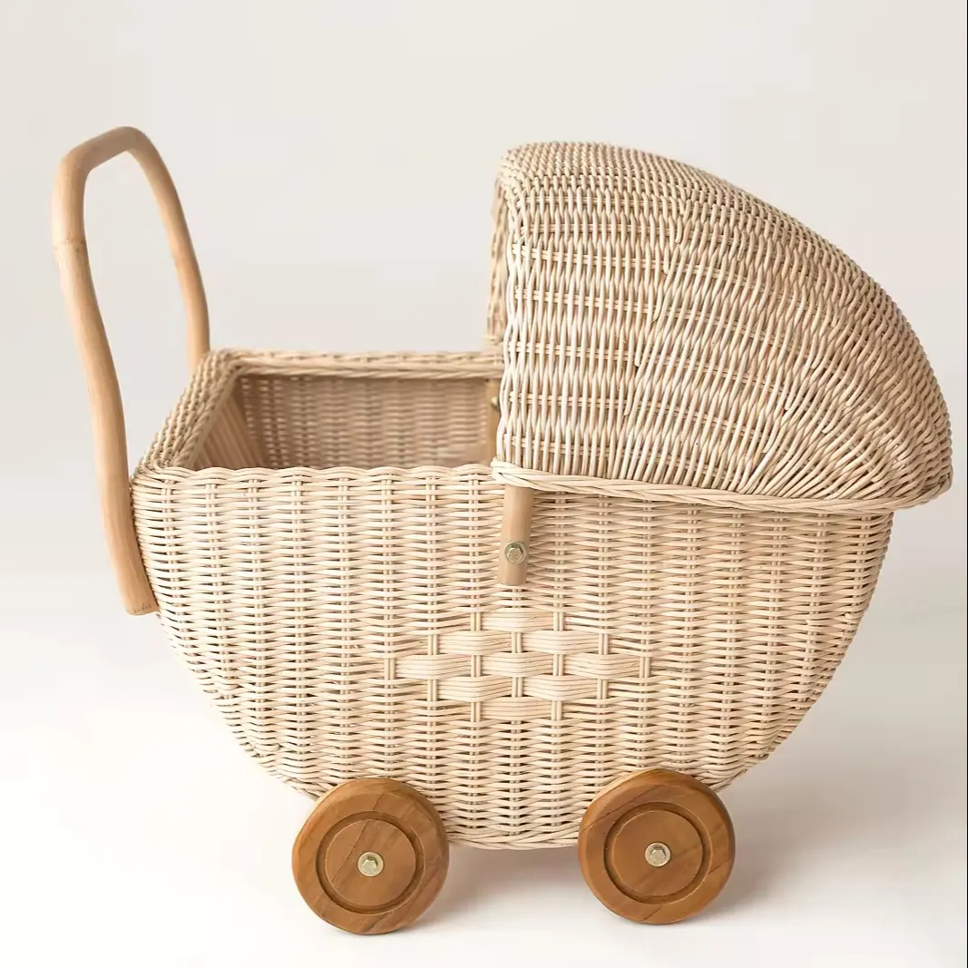 Best Selling Rattan Doll Carriage Prams Woven Kid Toys Small Diamond Stroller For Doll Teddies Baby Stroller Baby Carrier Walker
