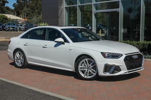 ใช้2024 AU-Di A4 Q U A T R O premi-UM S line 45 TFSI AWD - Product Image 3