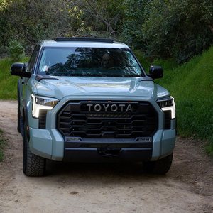 2022 T-Oy-O-TA Tundra TRD PRO AW-D ที่ดีที่สุดราคาถูกใช้แสงภายในรถ R16 4x-4โลหะรถมือสอง2022 - Product Image 1