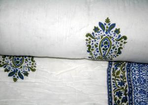 Printed Jaipur Quilt Light Weight Quilt With a Beautiful Color and Design Hand Block Printed Cotton <strong>Rajai</strong>