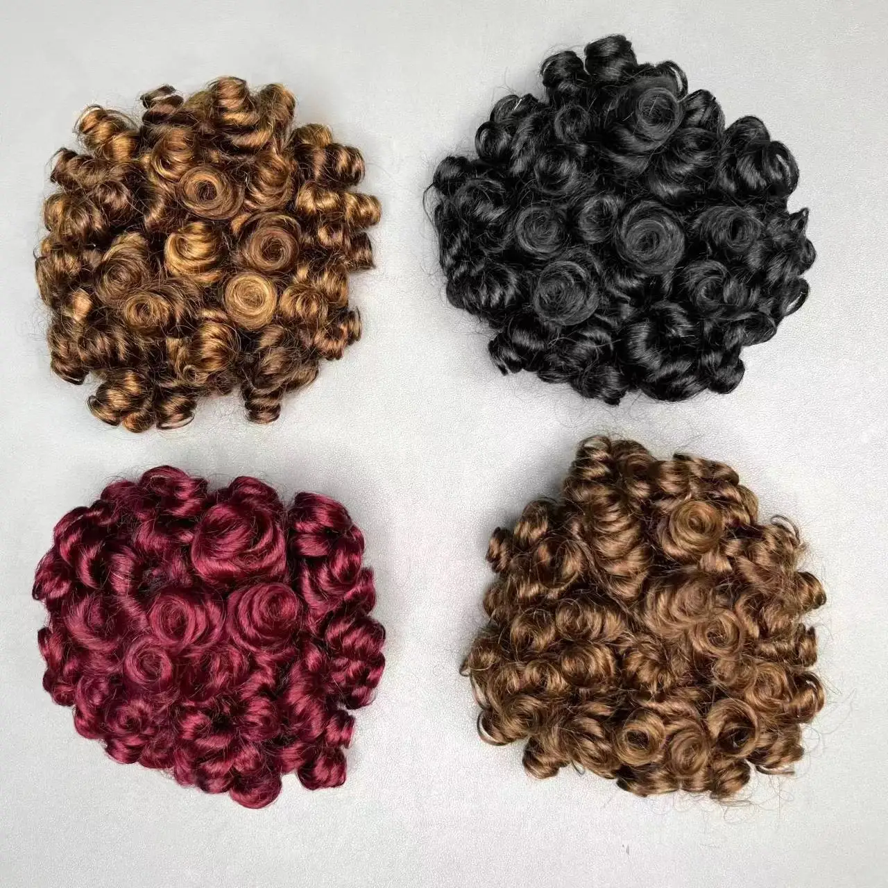 Vente en gros 100% cheveux vierges humains cuticule alignée trame courte extension de boucles rebondissantes brésilienne Funmi paquet de cheveux humains