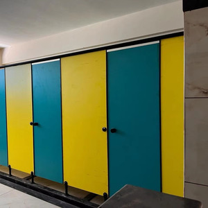 モダンなプレミアムスチール製トイレキュービクルパーティション3.5x5.3x7サイズ高強度病院用無臭防火
