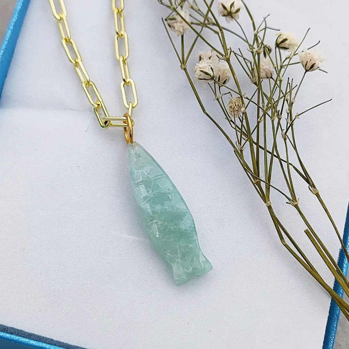 แอมะซอไนต์