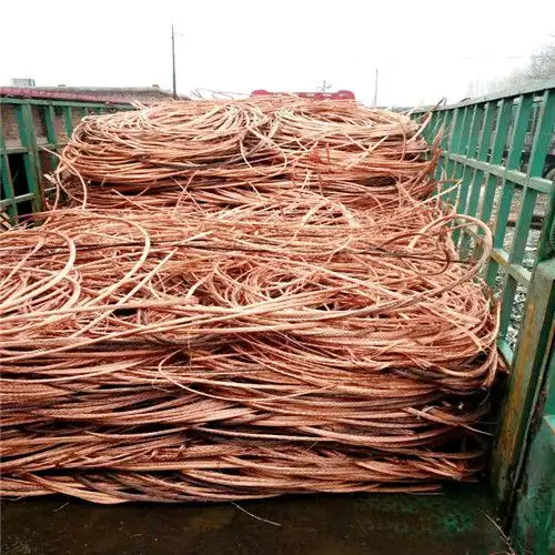 Restos de alambre de cobre, cobre puro, 99.99%, a la venta