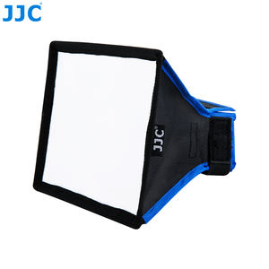 <span class=keywords><strong>JJC</strong></span> Foto-Blitzlicht-Diffusor Softbox (Universal, Zusammenklappbar mit Aufbewahrungstasche) für Canon Yongnuo und Nikon Blitzgeräte, 3 Größen - Product Image 1