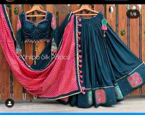 Bollywood Style Floral <strong>Lehnga</strong> With <strong>Designer</strong> Blouse for Women Handmade Zari Work Women Wedding Dress Bridal Set - Product Image 5