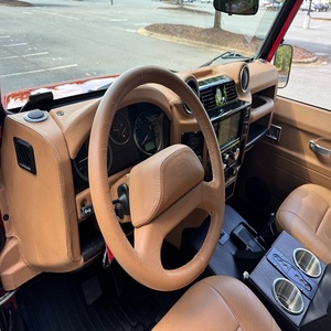 Yüksek standart 2023 Land Roover Defender 110 V8 motor 4x4 otomatik SUV/crossover 7 koltuklar lüks araba - Product Image 4