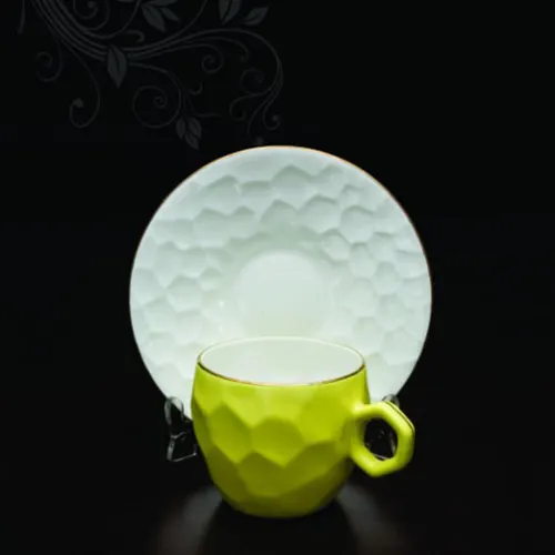 Tasses en poterie texturées Soucoupes en porcelaine classiques Tasses en céramique sur le thème du littoral Dessins de soucoupes bohèmes Tasses sculpturales en grès