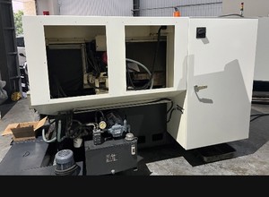 Máquina de torno CNC de segunda mano con controlador Fanuc - Product Image 3